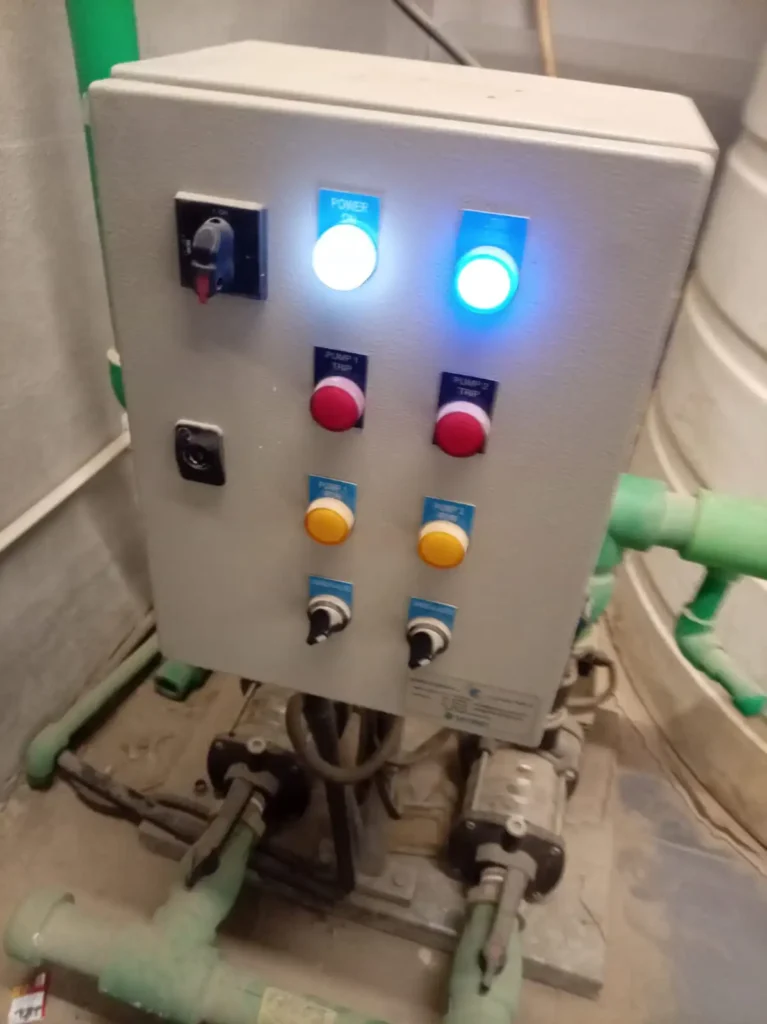 فني كهرباء منازل في الكويت